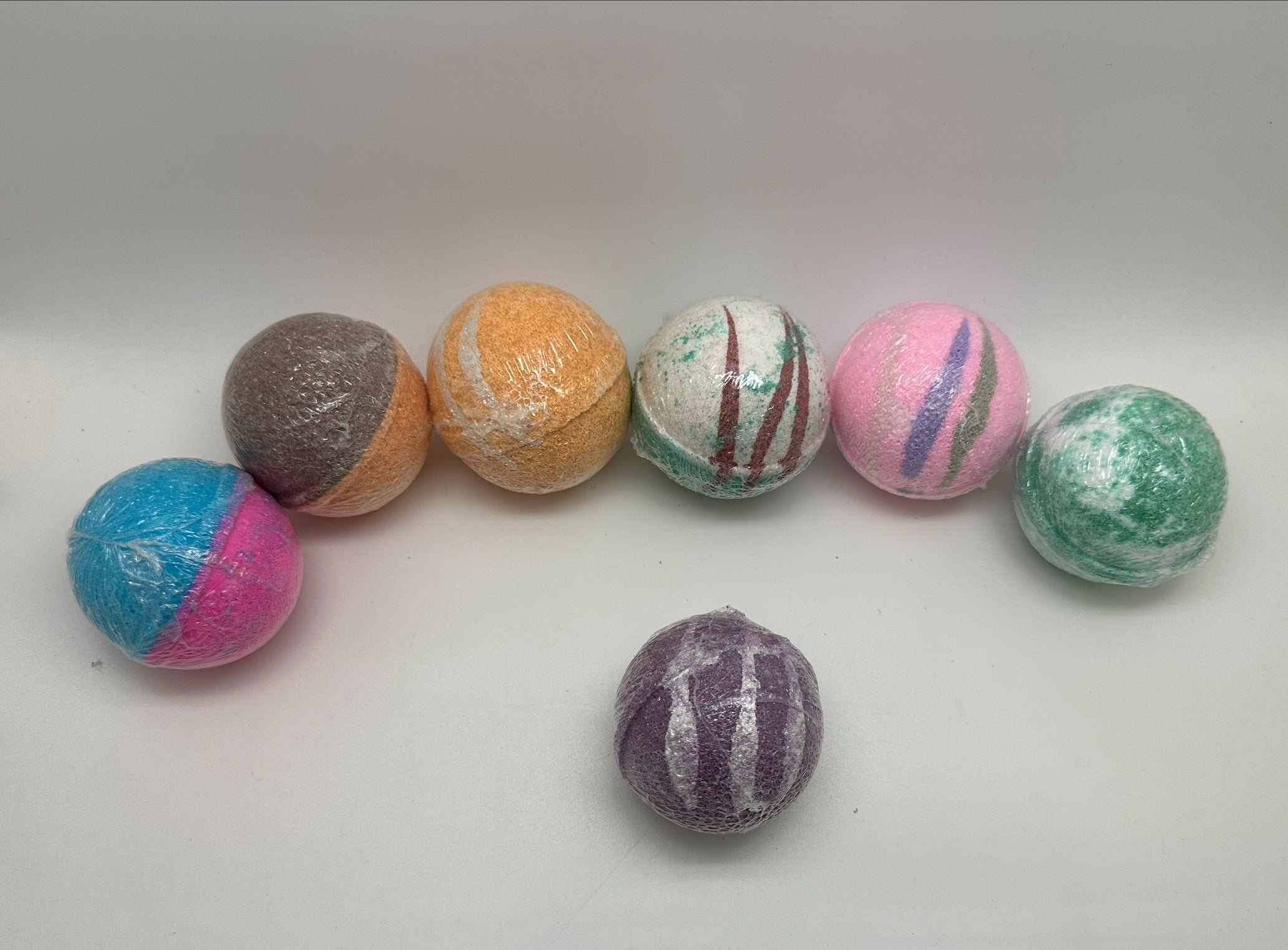 The Ultimate Guide to Bath Bombs - MG Bath Products